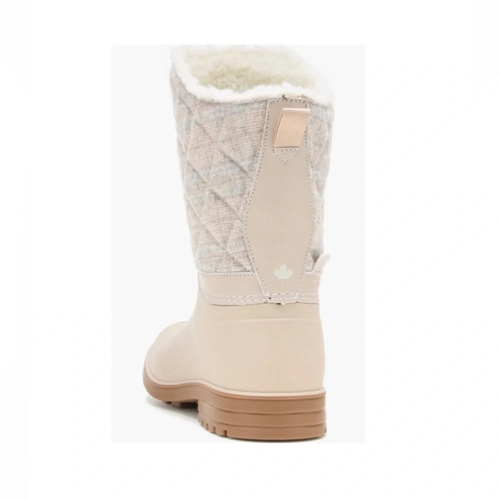 NEW Kamik Stella Waterproof Winter Snow Boot Oat Cream & Blue Women’s Size 6